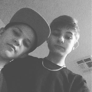 Meet your Posher, Travis